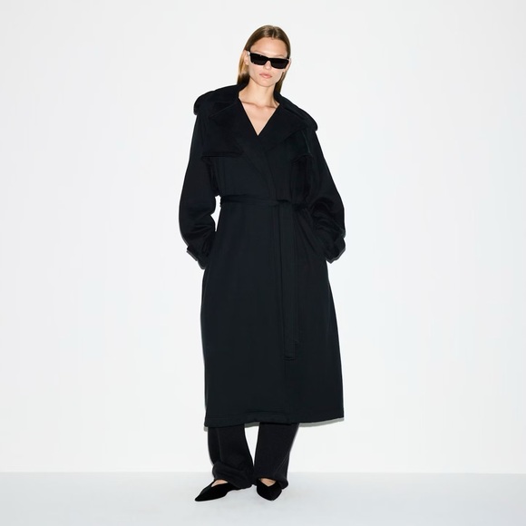 Skims Oversized Trench Coat In Boyfriend Fleece - Picture 2 of 6